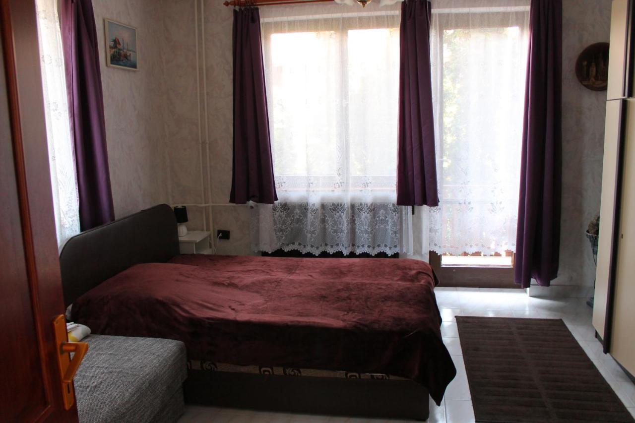 Fonyód Ibolya Apartmanok מראה חיצוני תמונה