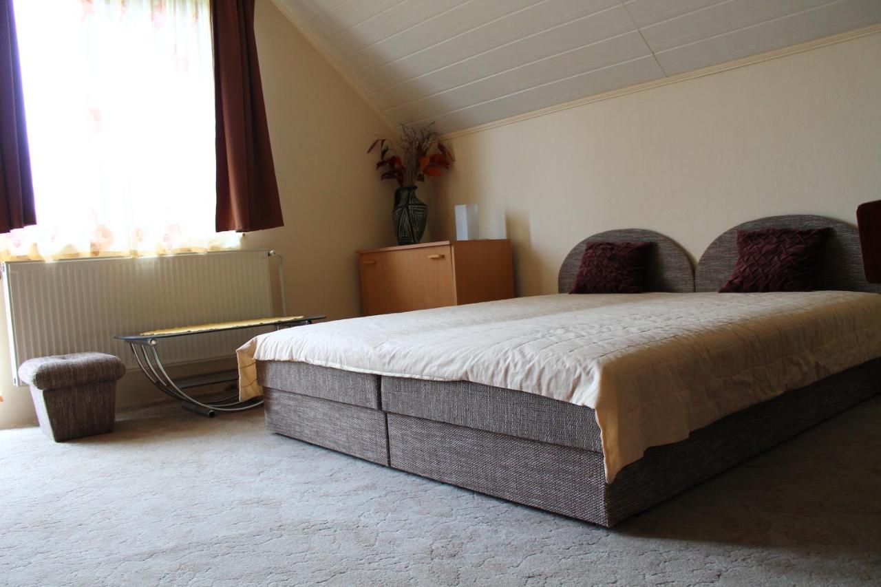 Fonyód Ibolya Apartmanok מראה חיצוני תמונה